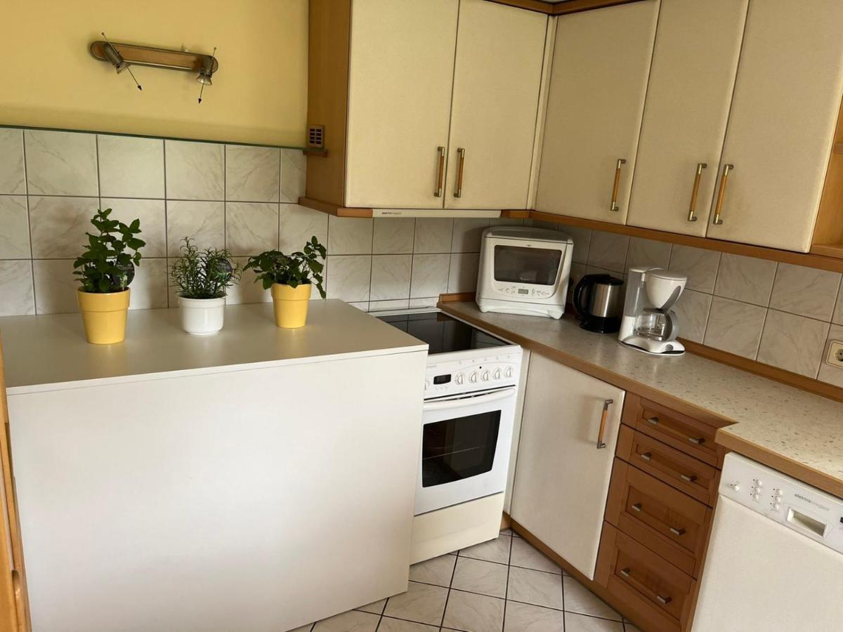 Charmantes Ferienhaus In Bester Lage Keutschach am See Bagian luar foto